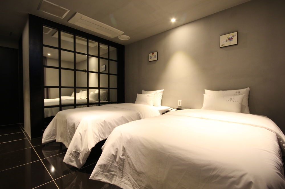 Soyu Hotel Busan Exteriör bild
