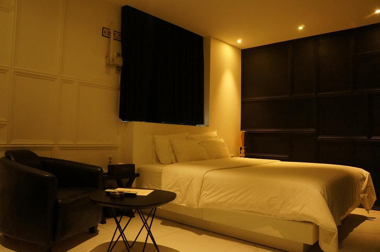Soyu Hotel Busan Exteriör bild